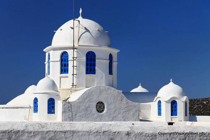 Sifnos Panagia Tou Vounou, cierre la cúpula - Grecia
