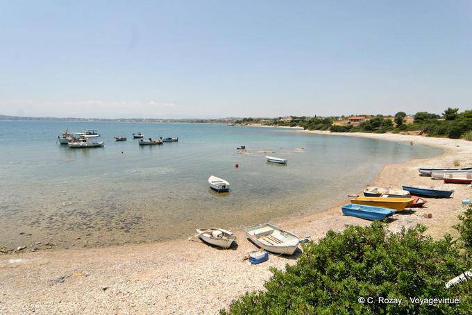 Playa de gravilla, Ermioni, Argolides - Grecia