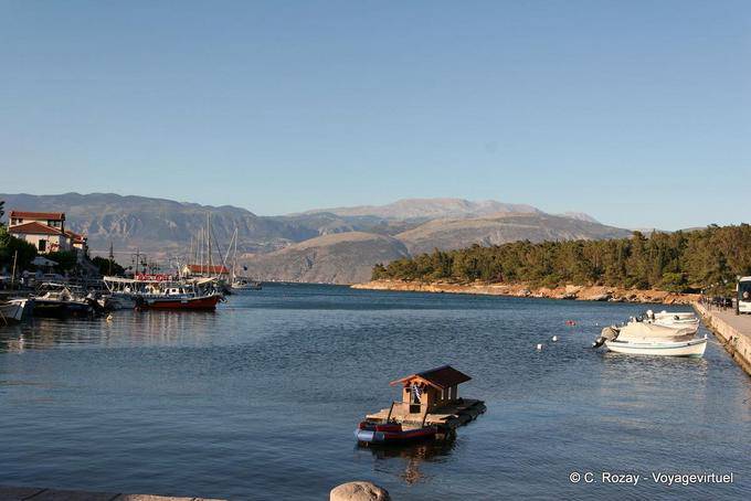 Marina, Galaxidi - Grecia
