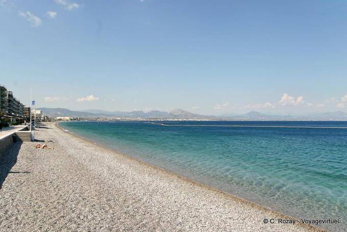 Playa de arena blanca de Loutraki - Grecia
