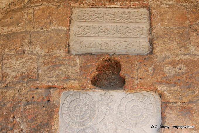 Nafplio, inscripciones en árabe - Grecia