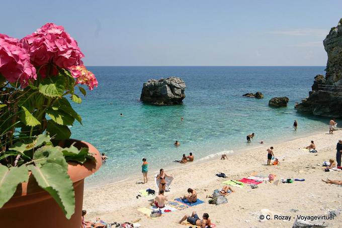 Aegean ver los Mylopotamos paralia - Grecia