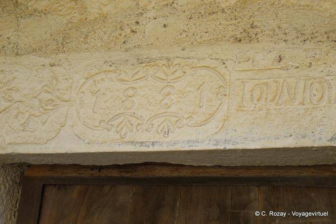 Construida en 1881, la puerta superior, Nome Magnesia, Pinakates, Pelión - Grecia