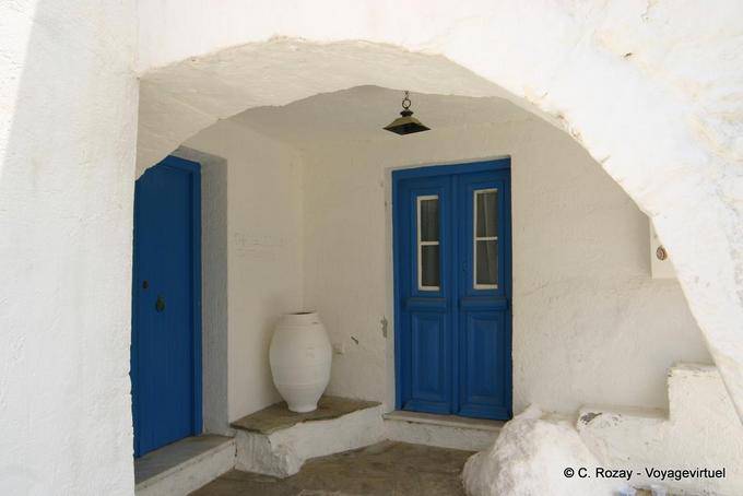 Arquitectura isla de Poros en Golfo Sarónico - Grecia