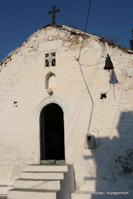 Antiguo lugar de culto, Poros - Grecia