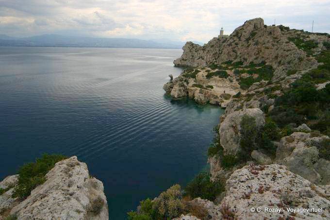 El extremo de la península Perahora, - Grecia