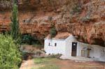 Didyma, Capilla en un cráter de meteorito, Argolides, Dydime, Grecia.