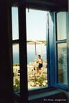 Desayuno en Oia, Santorini, Grecia.