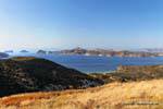 Paisaje desde la altura de la isla, Milos, Grecia.