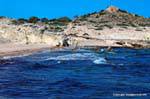 Mar de colores y rock Mytakas Milos, Grecia.