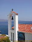 Pequeño campanario en la isla de Hydra, Grecia.