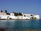 Las casas en la cornisa, Spetses, Grecia.