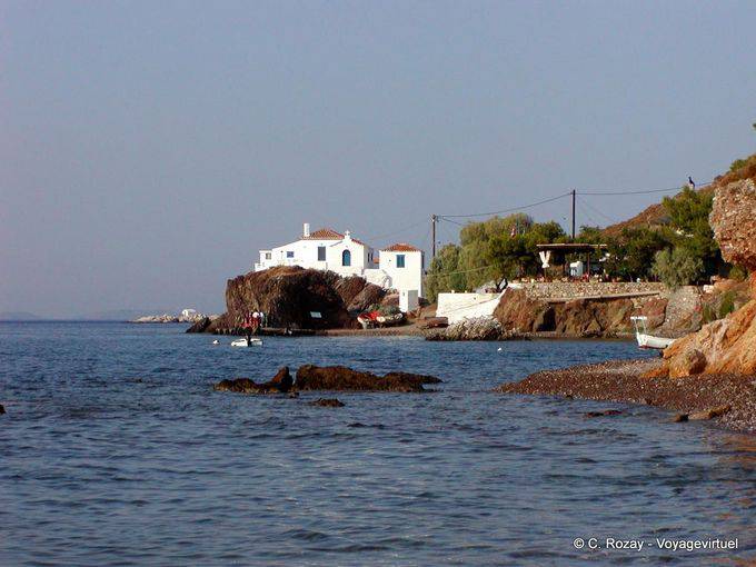 Vichlos piedras de colores, Hydra - Grecia