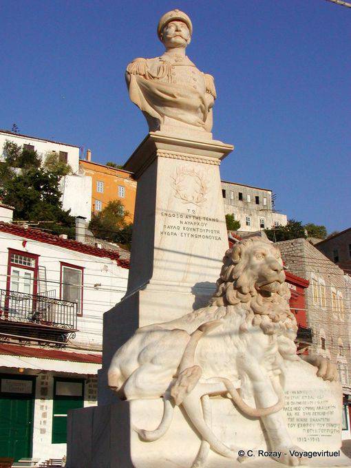 Puerto Monumento, Hydra - Grecia