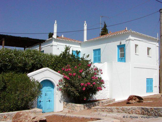 Isla de Hábitat, Spetses - Grecia