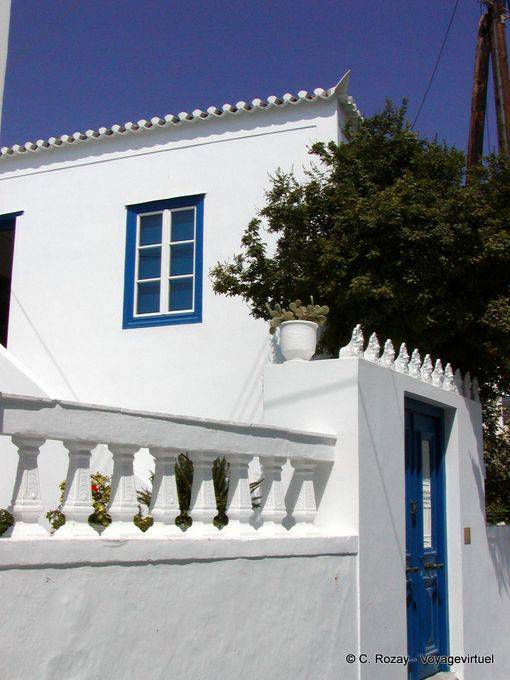 Azul y blanco, Hydra - Grecia