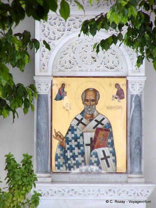 Icono y la catedral de mármol Agios Nikolaos, Spetses - Grecia