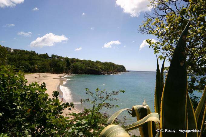 Vista desde las alturas, Leroux playa Ferry en Basse Terre - Guadalupe