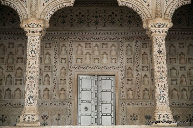 Agra Fort Rouge Diwan I Am - India