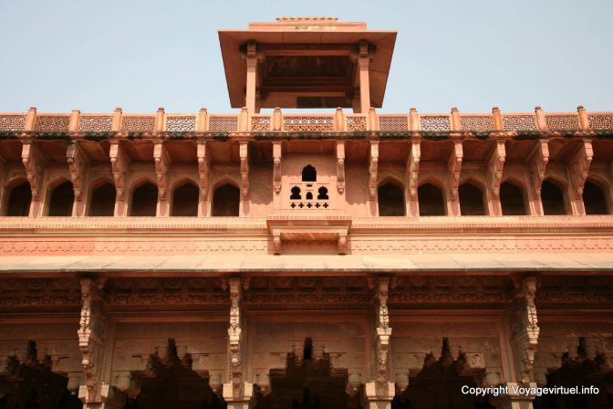 Agra Fort Rouge Jahangir Palace - India