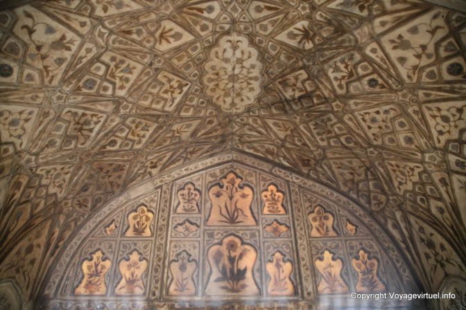 Agra Fort Rouge Khas Mahal - India