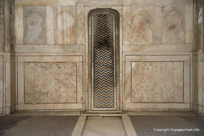 Agra Fort Rouge Muthamman Burj - India