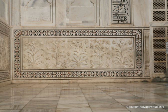 Agra Taj Mahal - India