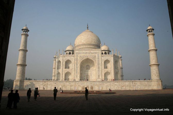 Agra Taj Mahal - India