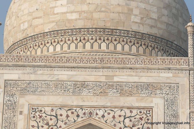 Agra Taj Mahal Details Main Iwan - India