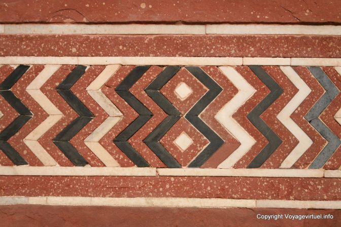 Agra Taj Mahal Entree Gateway - India