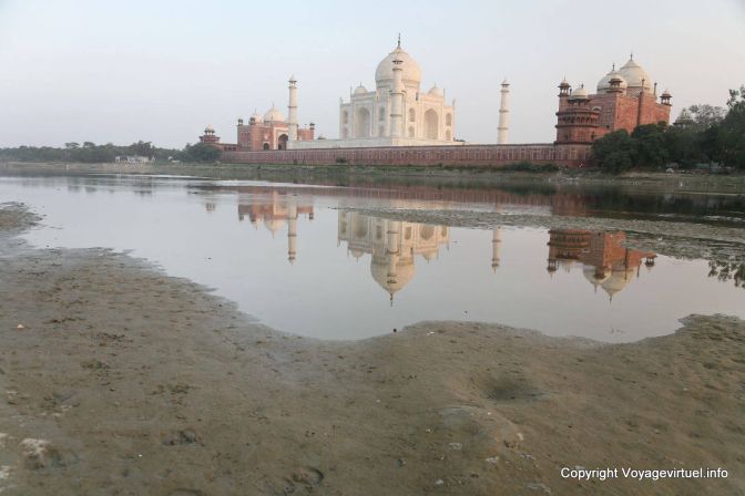 Agra Taj Mahal Sunset Yamuna Reflect - India