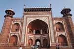 Agra Taj Mahal entree gateway.