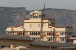 Jaipur jantar mantar vue sur city palace.
