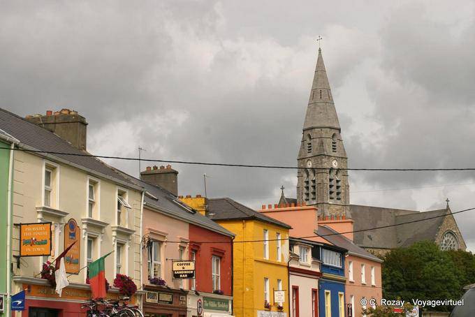 Iglesia de San José y el color local, Clifden Connemara - Irlanda