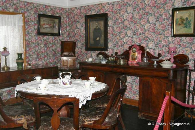 Comer finales del siglo XIX, Bunratty Folk Park - Irlanda