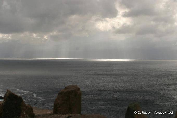 Costa oscura de la región Fahan, Dingle - Irlanda