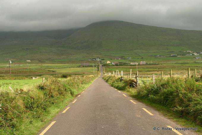 Cara Ruta Brandon Mountain, Ballycurrane, Dingle - Irlanda