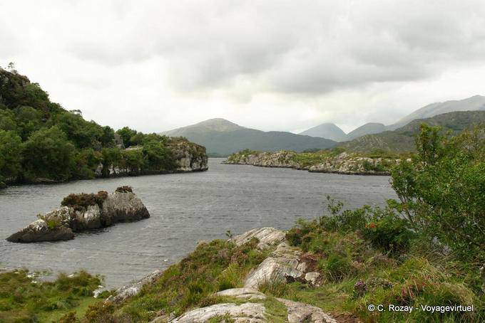Lough Leane y entre Muckross Lago, Parque Nacional de Killarney - Irlanda