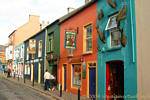Delfines en la calle Strand, Dingle, Irlanda.