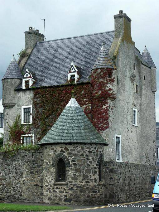 Fortificado castillo hotel Ballygalley Antrim - Irlanda del Norte