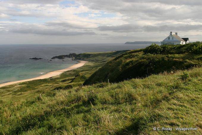 Paisaje del parque de Bahía Blanca, Costa de Antrim - Irlanda del Norte