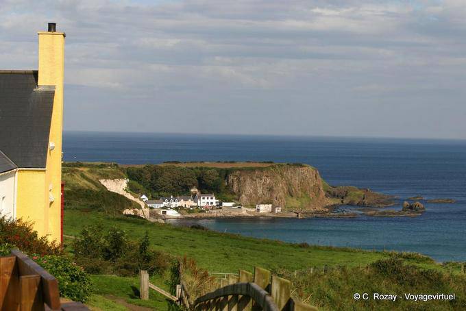 Ubicado entre los acantilados de Port Braddan, Costa de Antrim - Irlanda del Norte