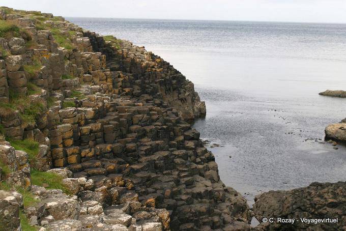 Efecto de la rápida contracción térmica del lavado durante el enfriamiento, Calzada de los Gigantes - Irlanda del Norte