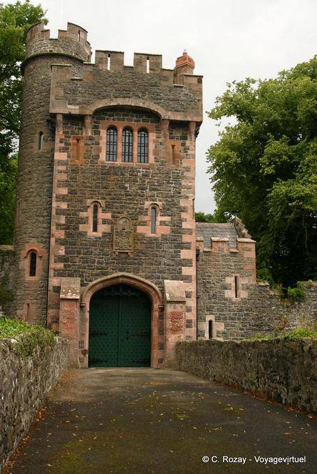 Entrada torre-castillo de Glenarm - Irlanda del Norte