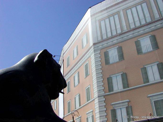 León egipcio basalto negro, Plaza del Capitolio, Roma - Italia