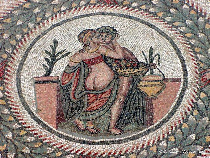 Centrarse en una escena erótica en mosaicos, Villa Casale - Italia