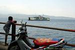 El ferry desde Gilimanuk en Bali y Java Ketapang, Indonesia.