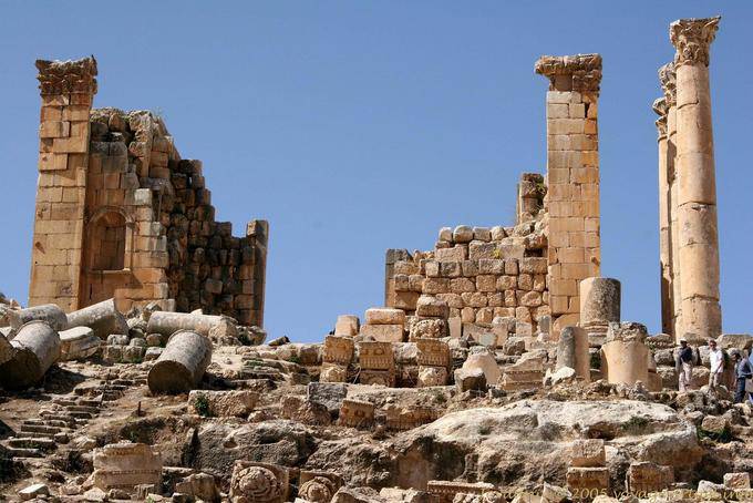 Ruinas de una iglesia, Jerash - Jordania