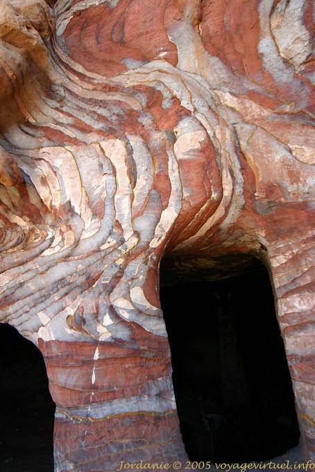 Petra Khubta, Seda Tumba - Jordania