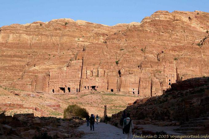 Corinto Tumbas y moiré, Petra Khubta - Jordania